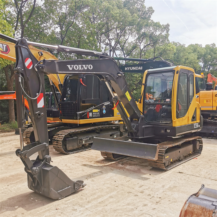 5 Ton Volvo EC55B Excavator in Good Condition with Direct Injection Engine from Korea