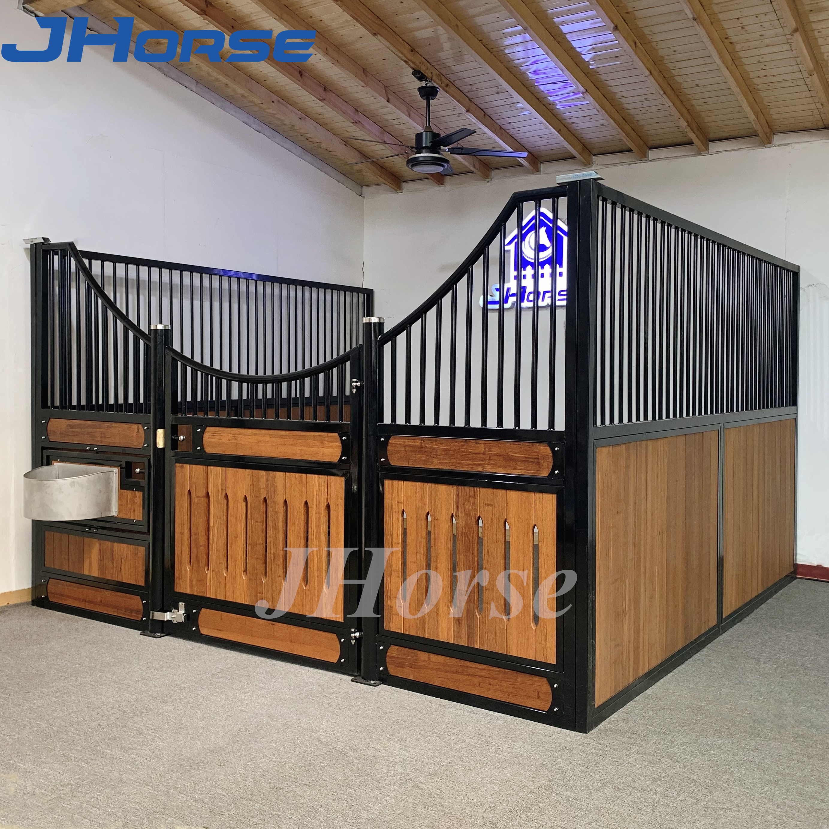 3.5x2.2m European Horse Stalls With Double Security Foot Lock Latch