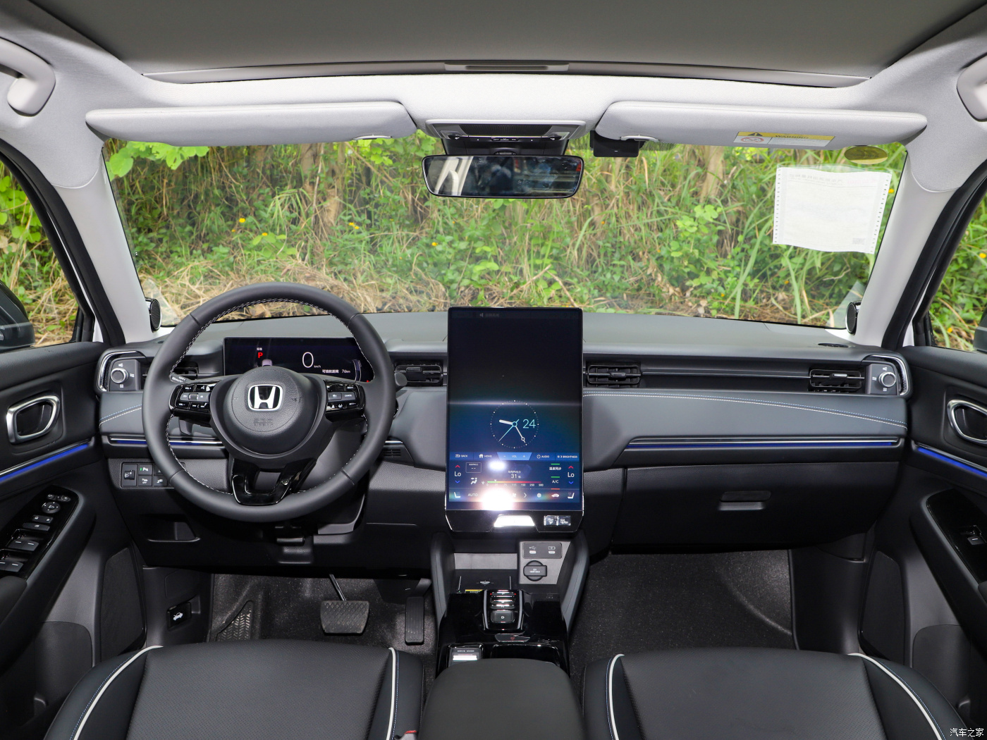 Made in China inventory ENS1 high speed EV 4 wheels 5 seat SUV for sale 2022 electric vehicle new model