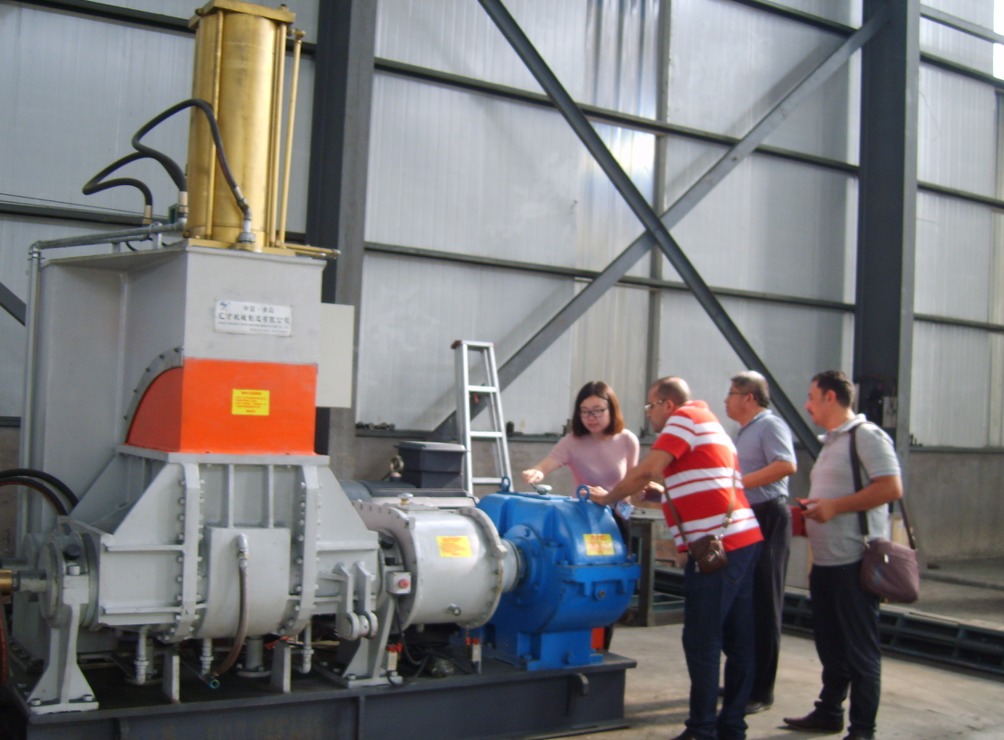 Hard Alloy Welding Motor Rubber Mixing Banbury Machine for Stainless Steel 304 / 316L