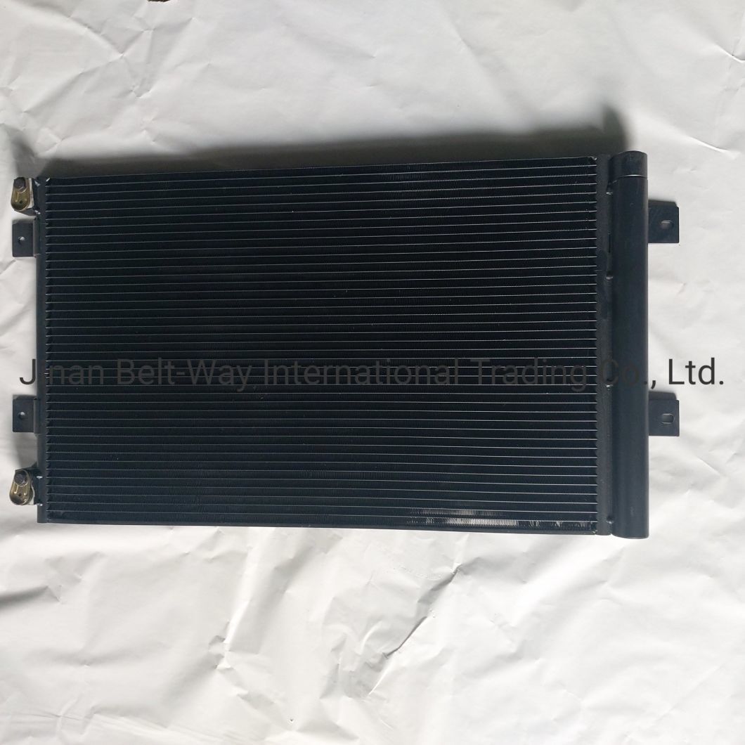Sinotruk HOWO Trucks Parts Radiator Water Tank