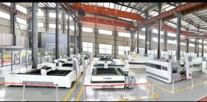 Quality Double Drive Fiber Laser Metal Cutting Machine , Industrial Laser Cutter Full Enclosure wholesale