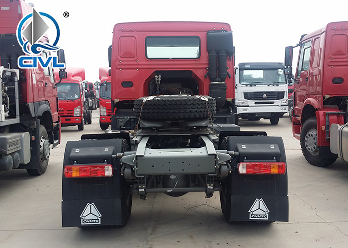 Flat Floor Cabin Sinotruk Howo Heavy Prime Mover Truck 6 Wheels For Transport