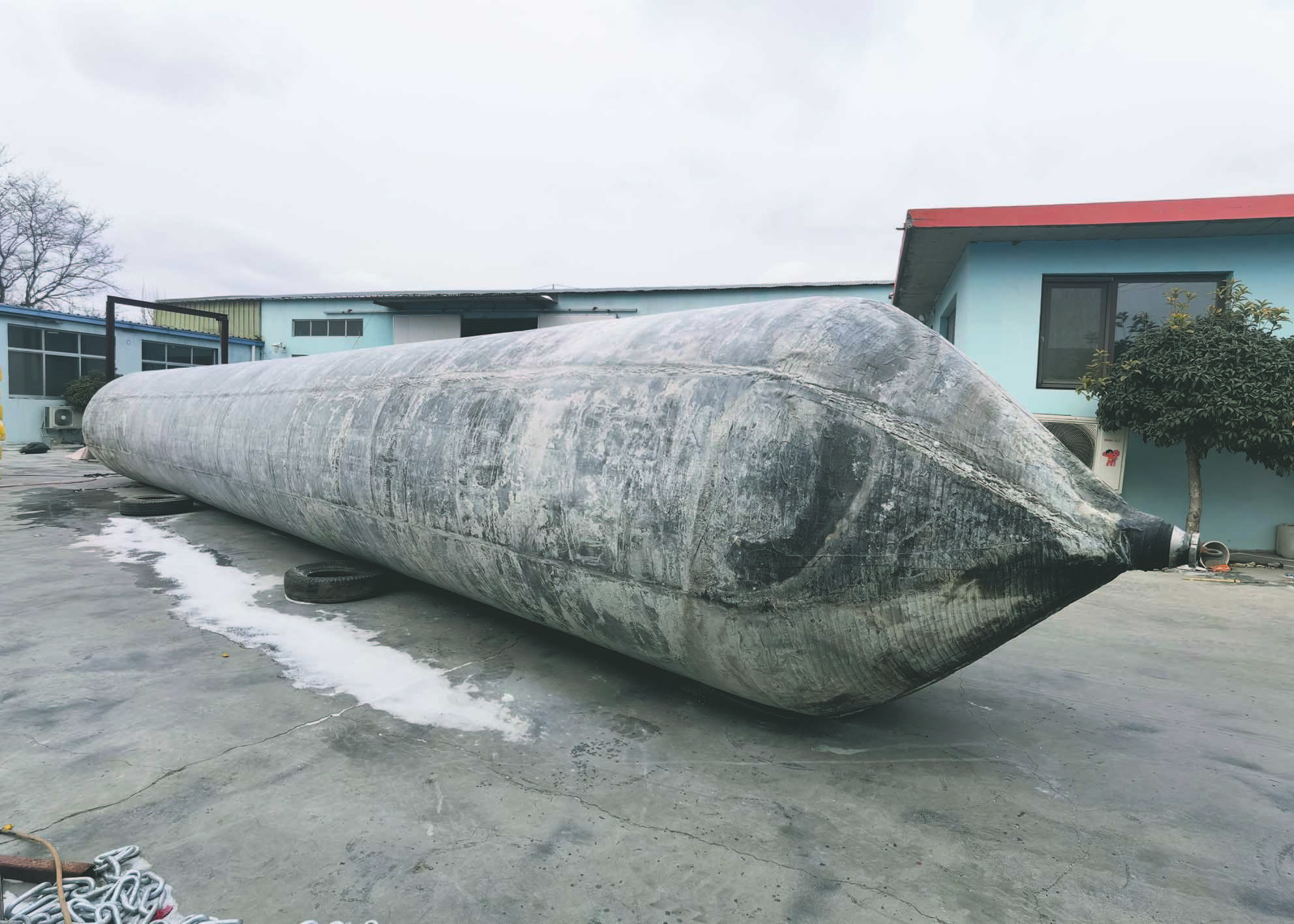 Customized Marine Rubber Airbags For Salvage To Assist Ships In And Out Of Water