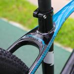 29 Inch MTB Carbon Fibre Mountain Bike With YBN S12S Chain And 160mm Brake Disc