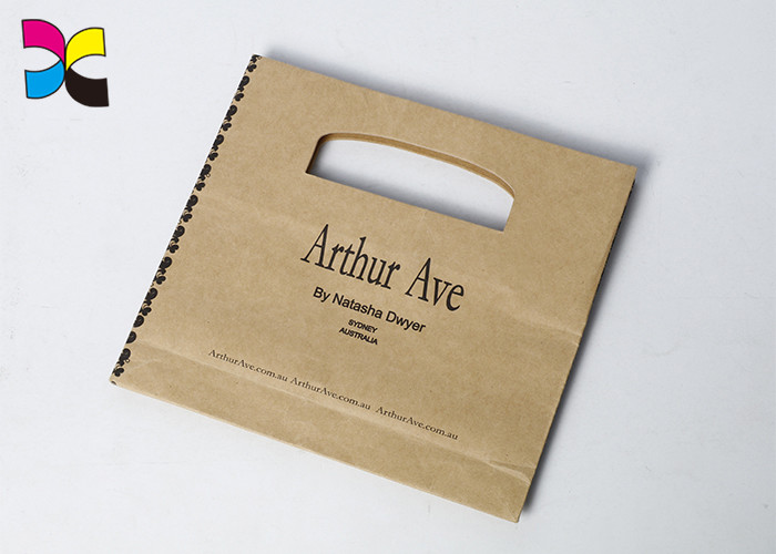 Kraft Printed Paper Bags Die Cutting One Hole Handle Black Logo Hot Stamping