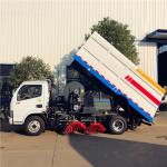 Dongfeng Road Cleaning Truck 5000 Liters Vacuum Small Size Street Sweeper Truck
