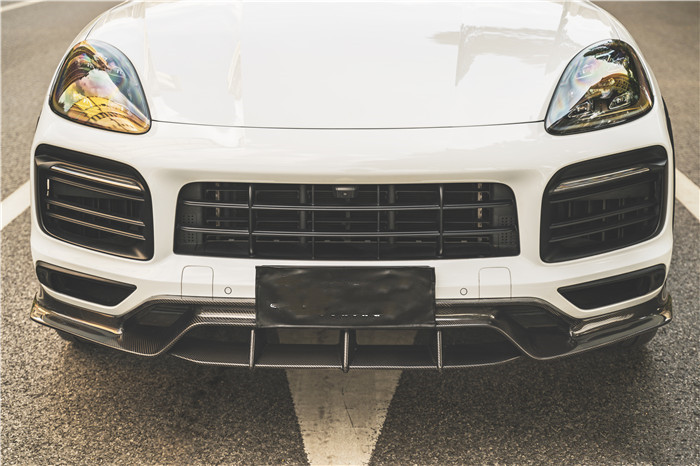The New Product for Cayenne Carbon Fiber Body Kit for Cayenne Front Shovel Back Lip Spoiler