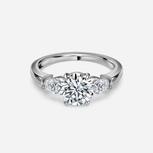 Quality 2 Carat Lab Grown Diamond Ring Prong Setting Lab Grown Diamond Wedding Band Women wholesale