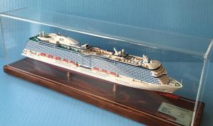 Quality Royal Princess Cruise Ship Models , Composite Paint Wooden Boat Models wholesale