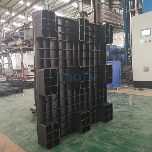 Waste Plastic Bottles Film Recycling Production Line For Plastic Pallets