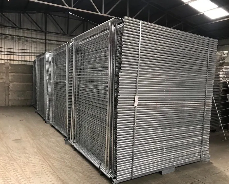 Galvanized and PVC Coated Standard Temporary Fence Panels for Roadway Safety Measures