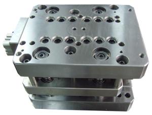 Quality Progressive Die Metal Stamping Mold Galvanized Plate Buckle Parts Fabrication wholesale