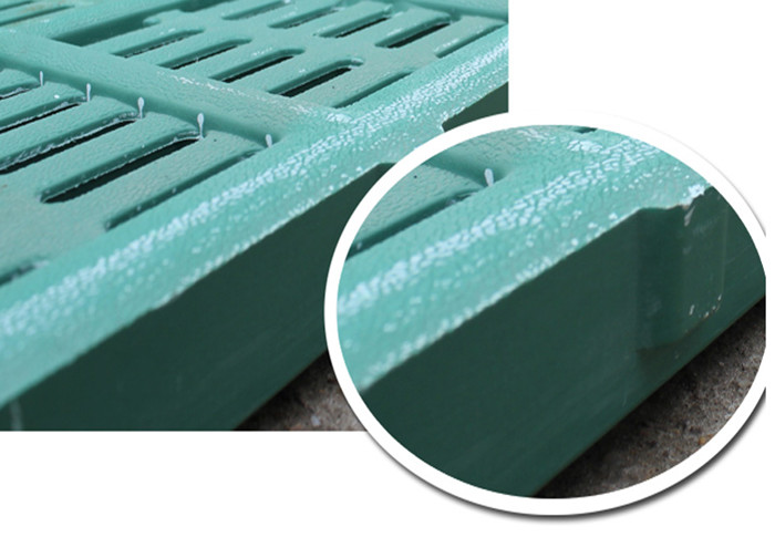 Water Saving Plastic Floor Slats / Plastic Slatted Flooring For Sheep High Strength