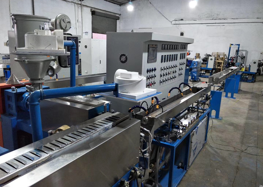 High Speed Ptfe Teflon Cable Insulating Cable Extrusion Line Wire Production Line