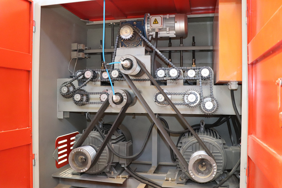 Automatic Multiple Blade Rip Saw Machine Heavy Weight Multi Ripsaw