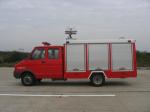 130hp 4x2 Emergency Rescue Fire Truck , Small Fire Tender With Fire Fighting