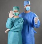 Breathable Disposable Surgical Gown , Fluid Resistant Disposable Sterile Gowns