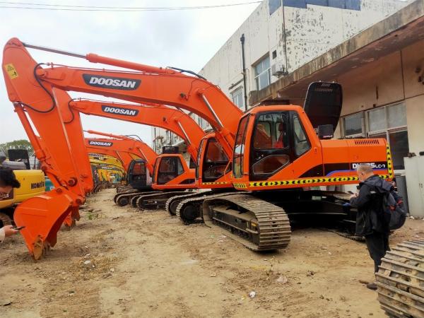 Secondhand Crawler Excavator Doosan Dh220LC-7, Used Digger 220, 100% Original