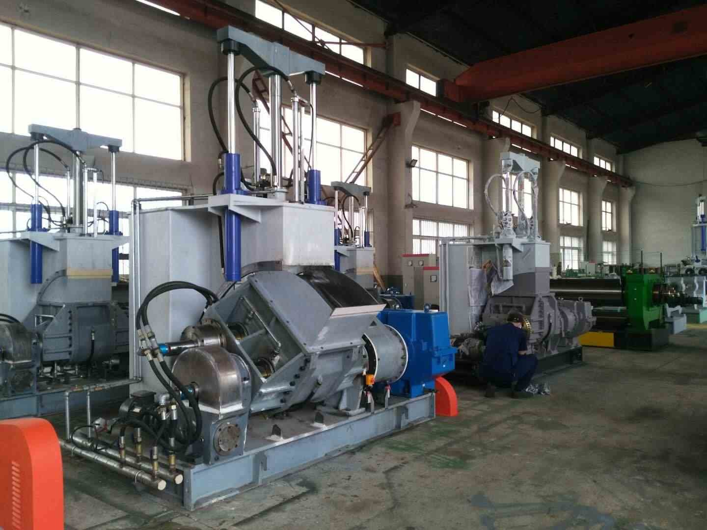 110kW 75L Rubber Kneader With Double Hydraulic Pressure Lid