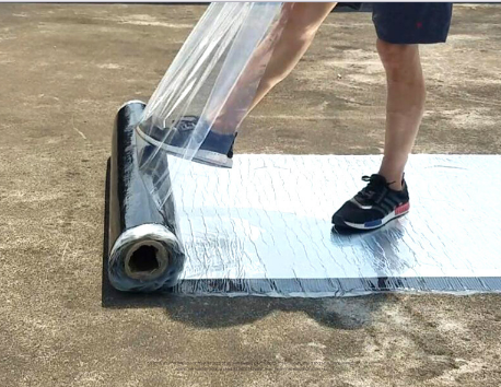 Color Steel Tile Roofing Self Adhesive Asphalt Membrane With Traditional Design Style