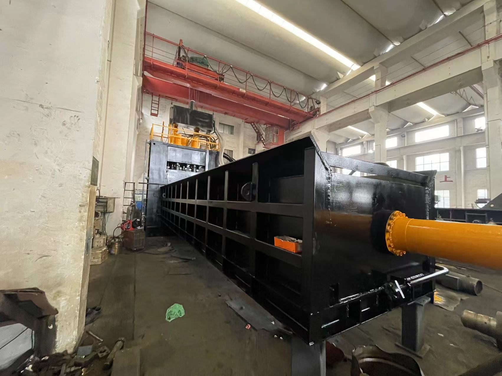 180KW 630 Tons Hydraulic Scrap Shear For Steel Plate cutting