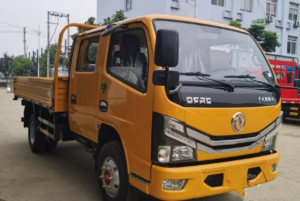 Brand New Cargo Truck Cheap Price 80L Oil Tank Tractor Shacman Dongfeng FAW Mini Dump Trucks 10-20 T Tipper Light Truck