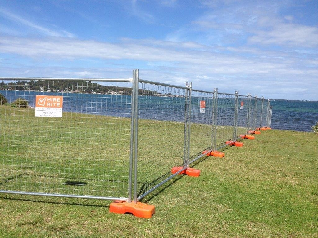 1800x2100mm Mesh Fence Panels Temporary Construction Hot Dipped Galvanized