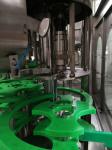 Rotary Type Automatic Bottle Filling Machine No Leakage 1000 BPH 5L Capacity