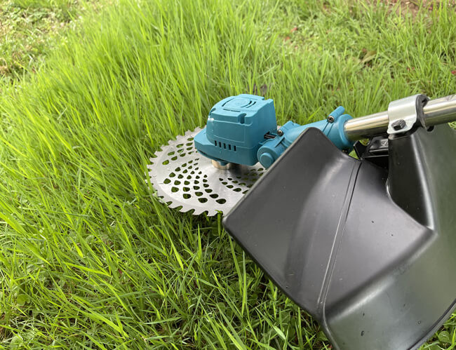 Petrol Brush Cutter Parts 2T Fast Smooth Cutting Garden Grass Cutter Blade