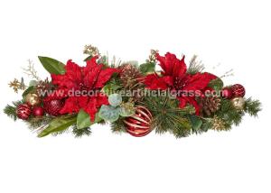 Quality No Fading Berry And Pine Artificial Silk Flowers Christmas Centerpiece wholesale
