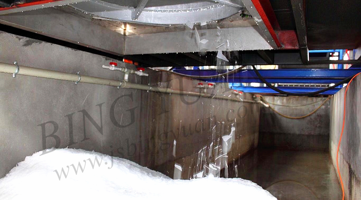SUS304 Stainless Steel 25ton Seawater Flake Ice Machine Industrial Applications