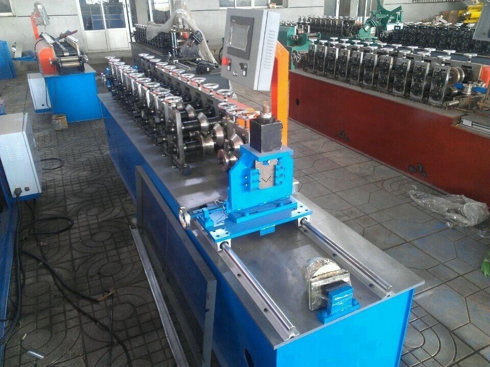 Angle Beads Wall Panel Forming Machine 5.5KW 20m/min Hydraulic Cutting