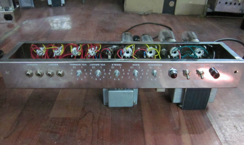 Fender Twin Style Hand Wired Point to Point Electric Guitar Amplifier Chassis with Ruby Tubes 40W