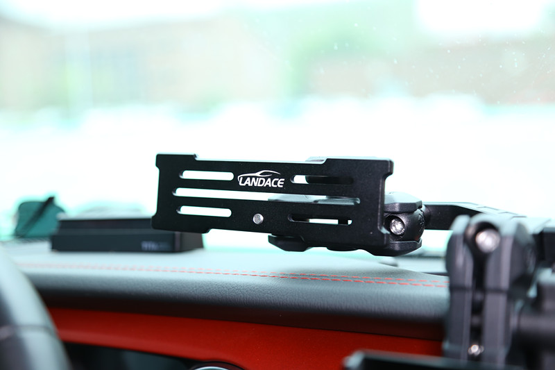 Aluminum Alloy Black Center Console Dashboard Phone Holder Mount for 4*4 Jeep Wrangler Modification Accessory