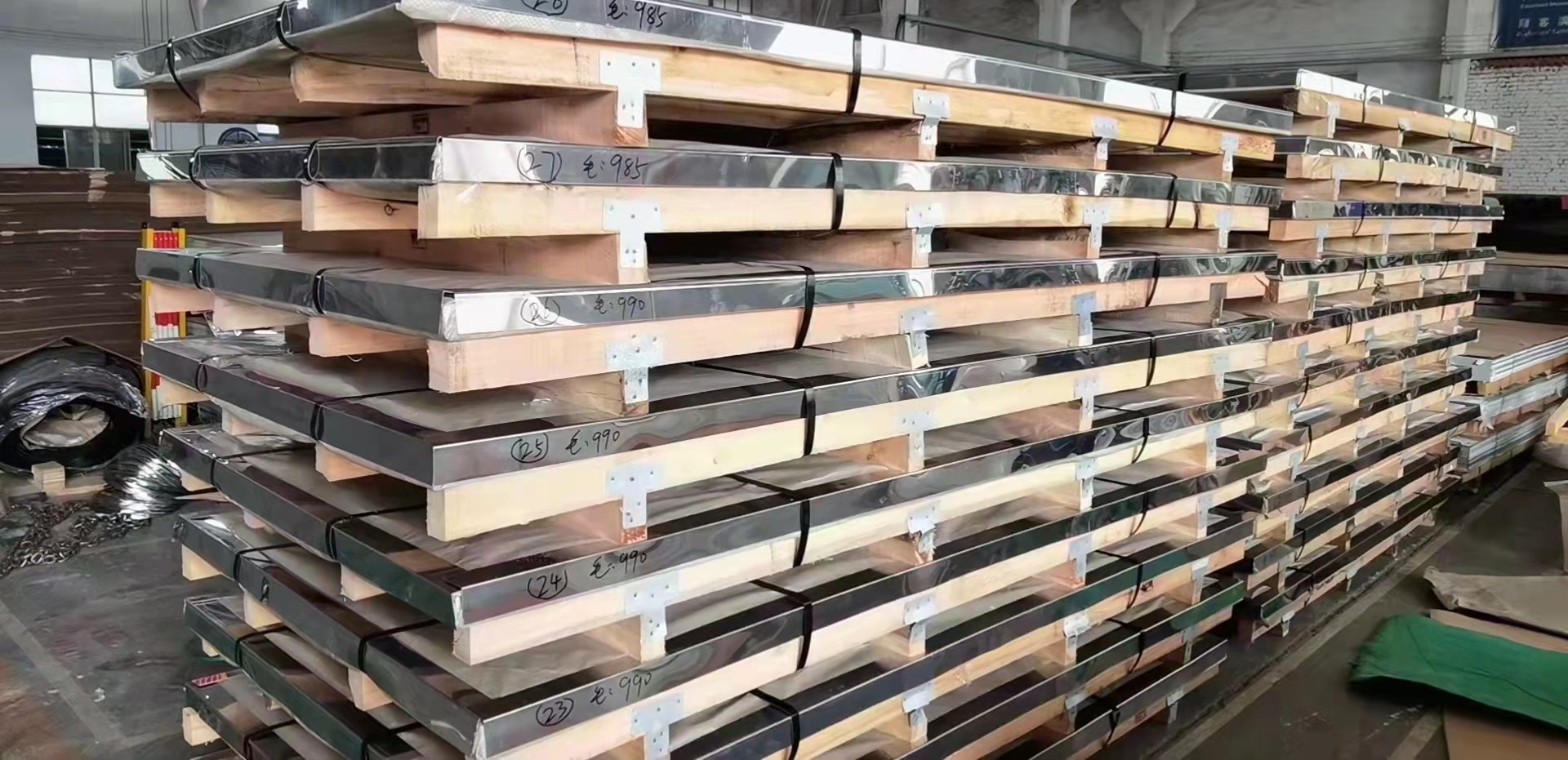 Customized Stainless Steel Sheet Metal with Hole Punched