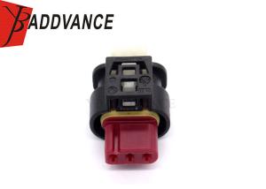 Quality A 0225452626 Clutch Housing Automotive Female 3 Way Connector For Benz wholesale
