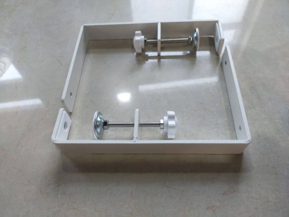 Adjustable Under Desk Iron Wire Mesh Cable Management Tray for Easy Cord Organization