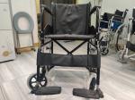 Fixed Armrest Folding Steel Wheelchair Weight Limit 100kgs
