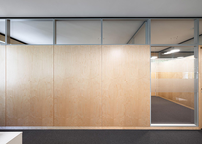 Glazed Partition Wall No Chemical Pollution Soundproof Wall Support Disassemble