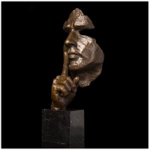 Quality Casting Iron Outdoor Bronze Statues For Garden / Park Decoration wholesale
