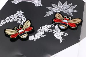Quality Golden Embroidery Patch Bee Bumblebee Wasp Insect 3D Gold Royal Fashion wholesale