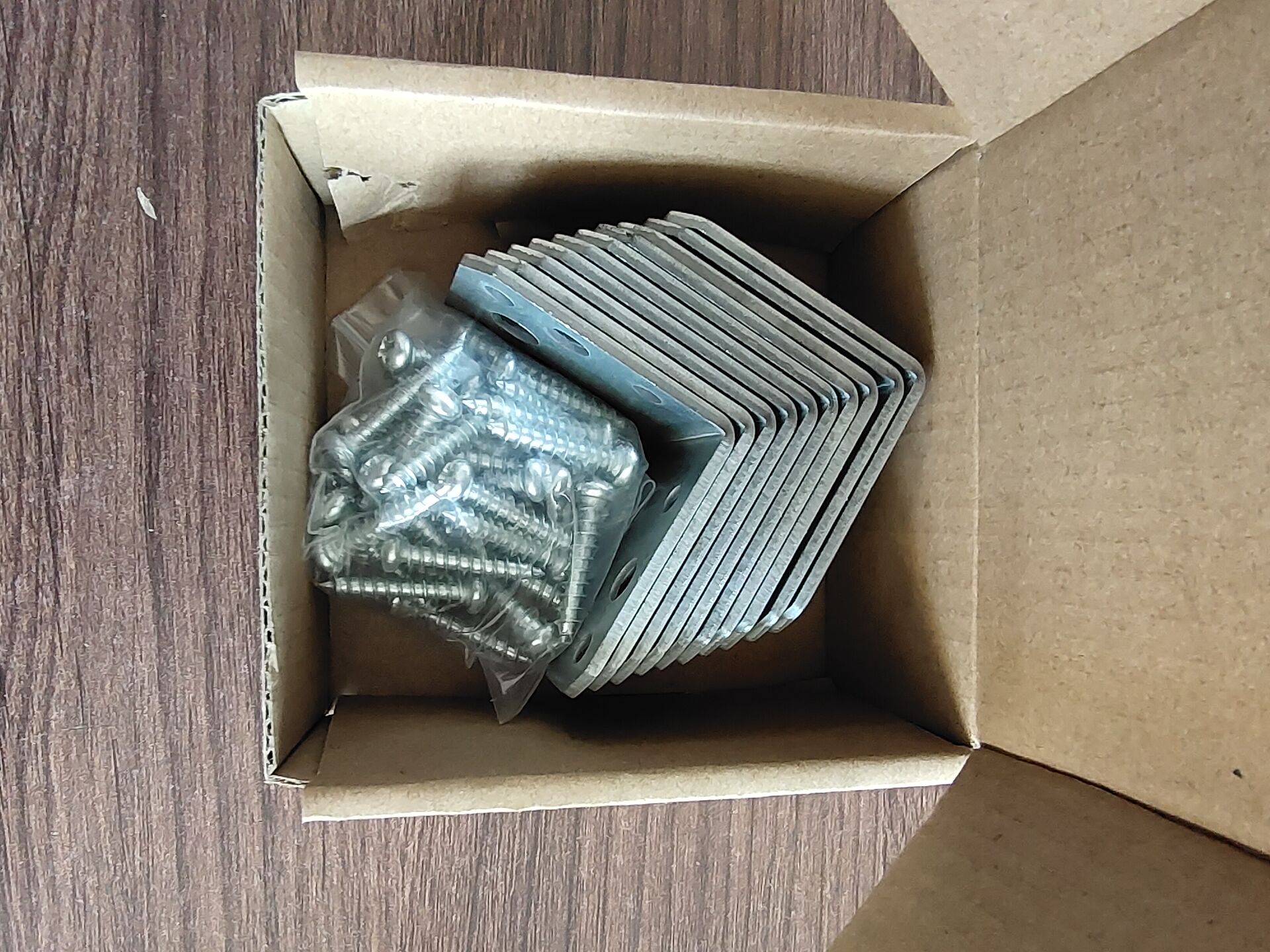 Silver Flat Metal Brace Bracket for Straight Mending and Repairing of Household Items