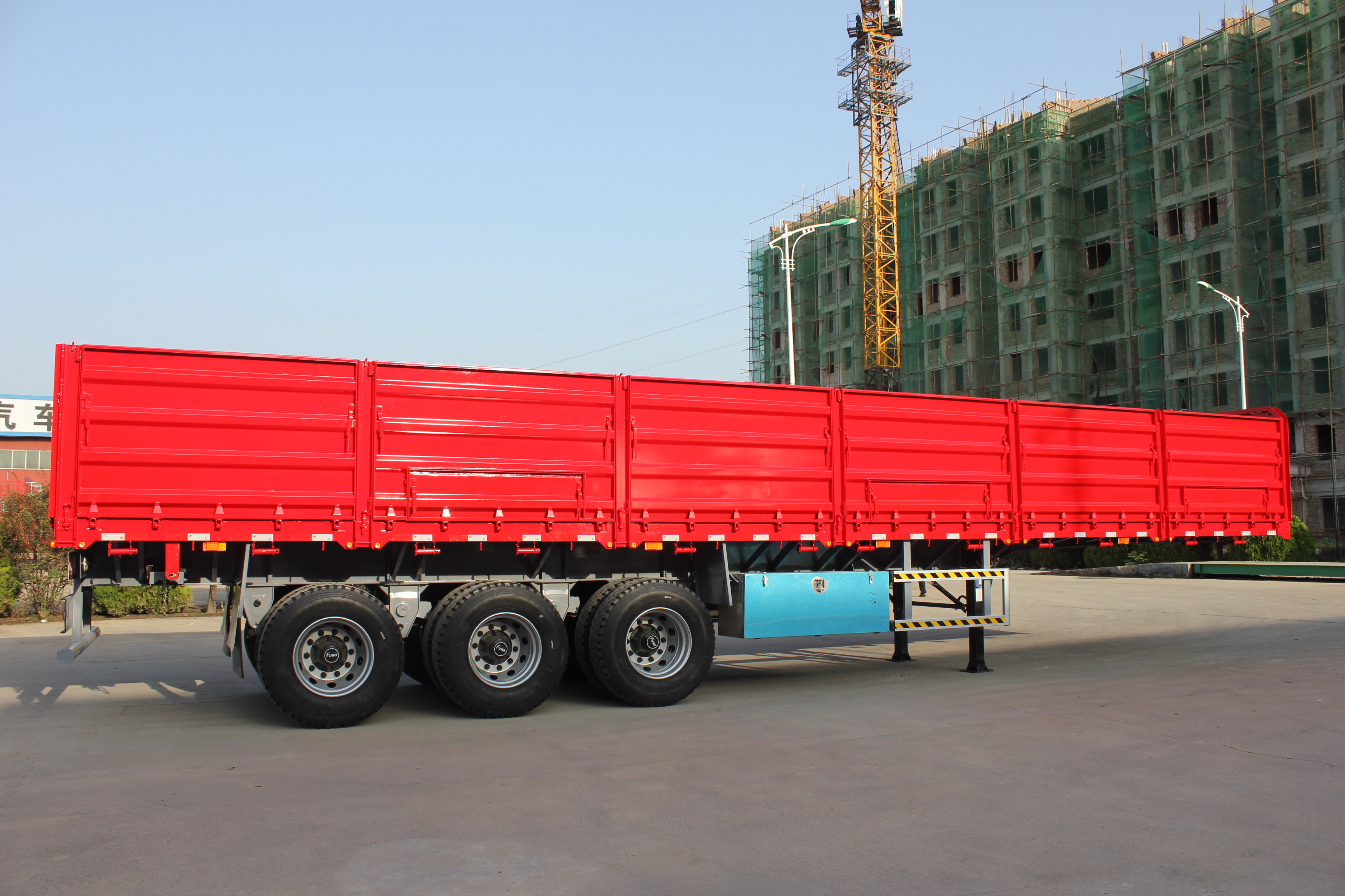 40 60 Tons Side Wall Fence Cargo Semi Truck Trailer with 4 Axles and Multifunctional