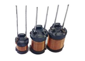 Quality 3300uH Through Hole Inductor Radial through-hole inductor 768772332 wholesale