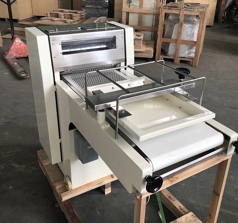 Metal 220v Dough Molding Machine For Bread Baking