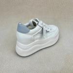 Women high top sneakers with breathable upper and lace up