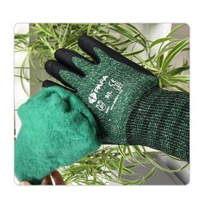 Quality Foam Black Nitrile Dipping Thin Waterproof Winter Warm Work Gloves wholesale