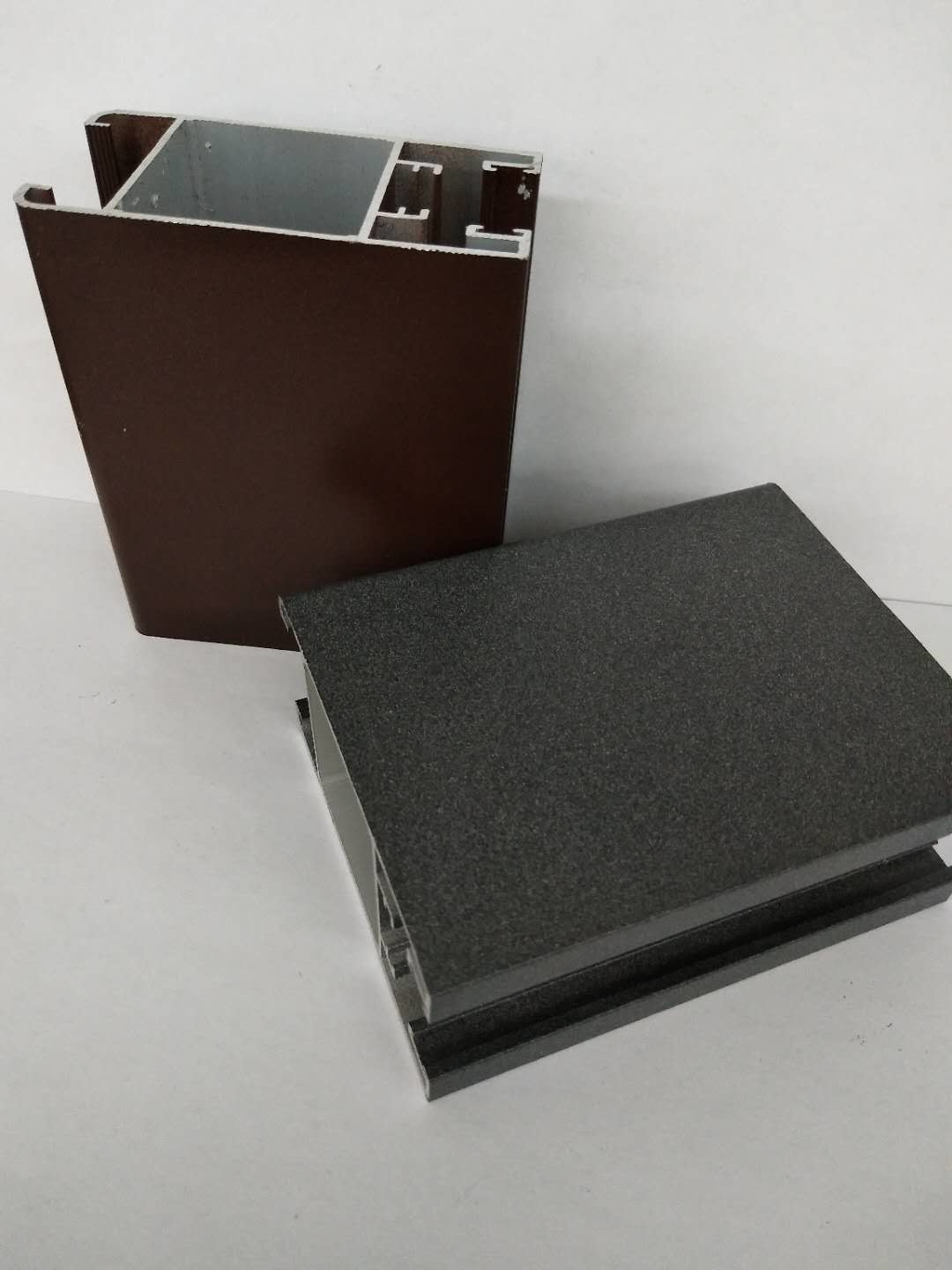 Mirror Gloss Extruded Aluminum Electronics Enclosure With High Adhesive Force Lacquer Film