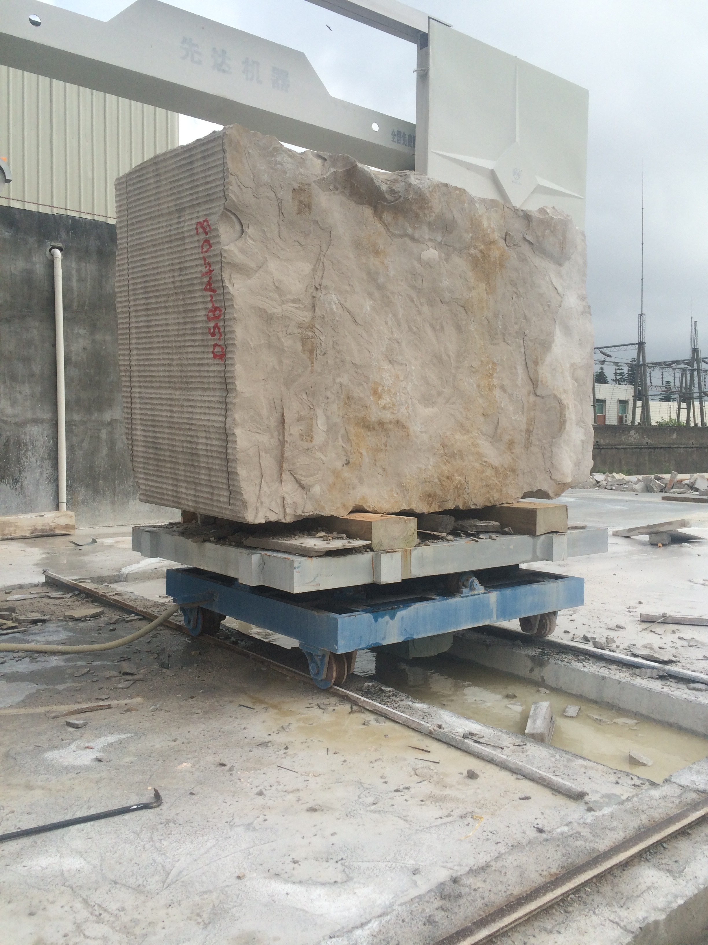 Max Processing Size 3500*3500*2100mm Diamond Wire Saw Machine For Heavy-Duty Cutting
